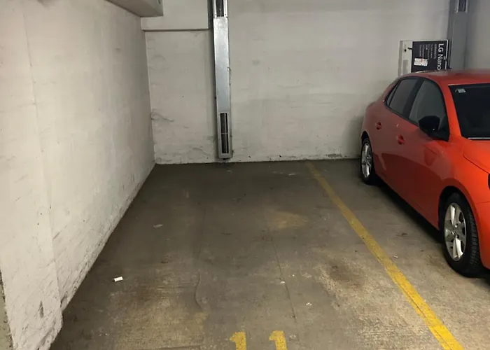Apartment Pius Zagreb With The Garage